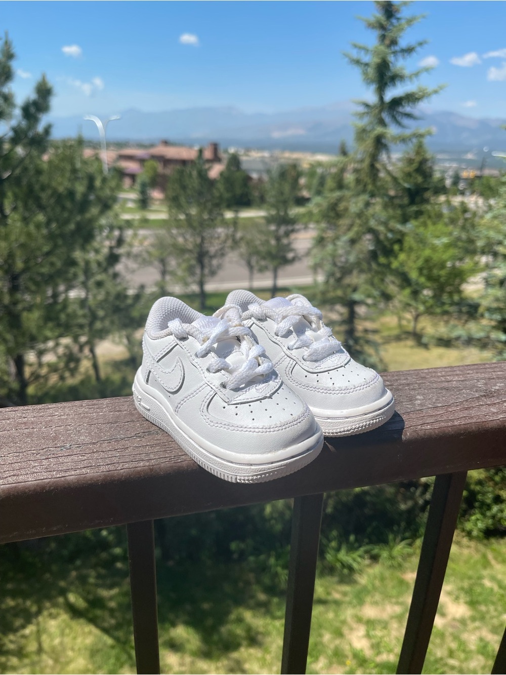 Nike Air Force 1 White LV8 Infant/Toddler Sneaker Size 3C